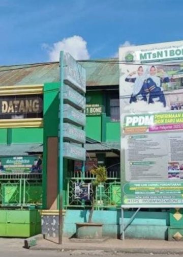 KEPALA SEKOLAH MTsN 1 BONE MEMBANGUN DGN MERUBAH BANGUNAN SEKOLAH TANPA IZIN  PBG dan SLF.